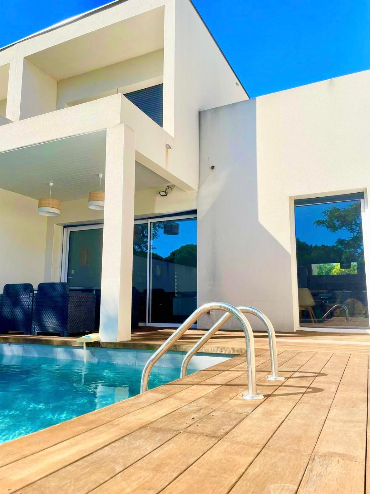 Villa Design Cap Dagde Piscine Et Plage Ле-Гро-д'Агд Экстерьер фото