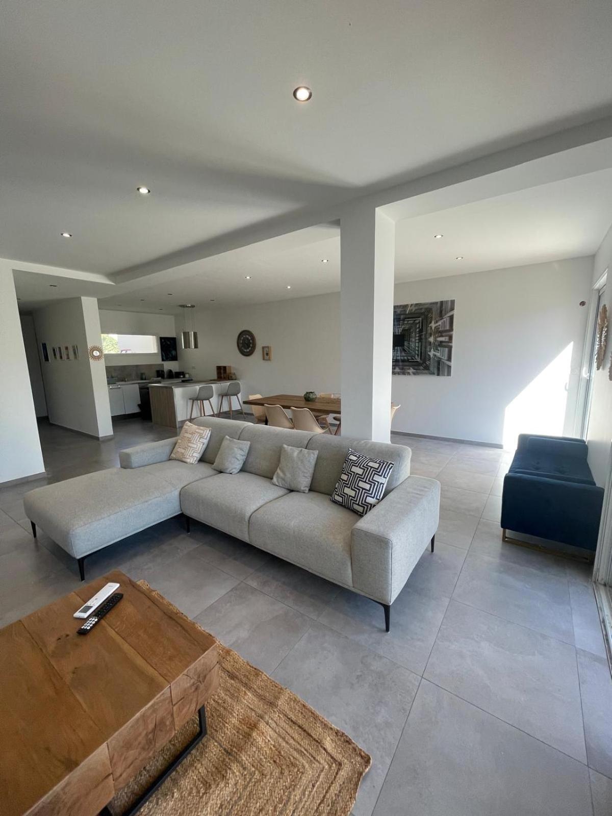 Villa Design Cap Dagde Piscine Et Plage Ле-Гро-д'Агд Экстерьер фото